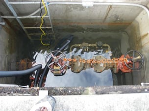 Flooded_backflow_preventer_vault.jpg