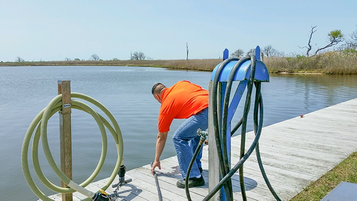 finding a cross connection at a dock